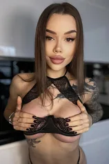 Проститутка Микаэлла